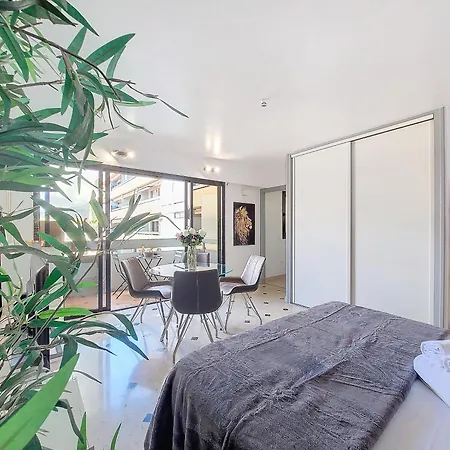 Apartman Nestor&jeeves - Pop Art - - Balcony *