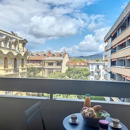 Nestor&jeeves - Pop Art - - Balcony